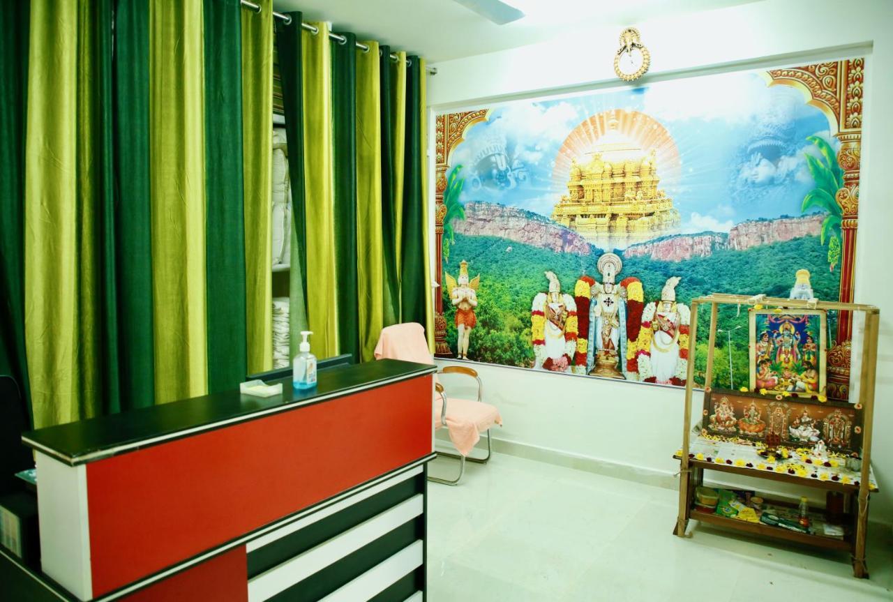 Truelife Homestays - Alamelu Avenue - Fully Furnished Ac 2Bhk Apartments In Tirupati - Walkable To Restaurants & Super Market - Fast Wifi - Kitchen - Easy Access To Airport, Railway Station, Sri Padmavathi & Tirumala Temple מראה חיצוני תמונה